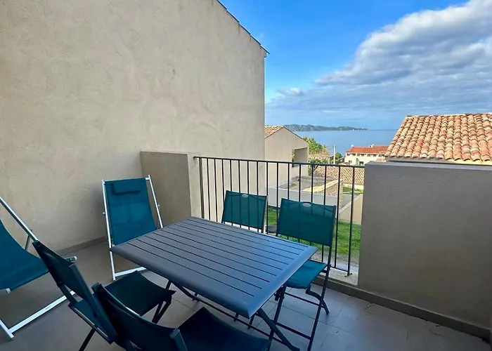 Felicíta * Saint-Florent (Corsica)